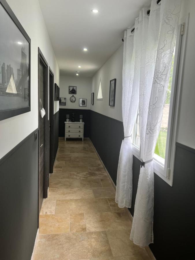 Chez Saliha Et Serge Lamarche-Sur-Saone Esterno foto